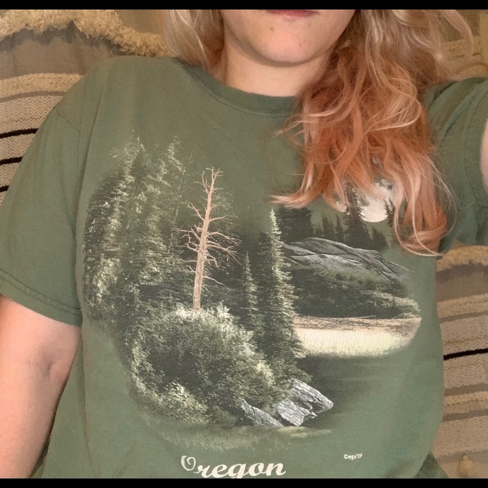 Oregon Graphic Tee